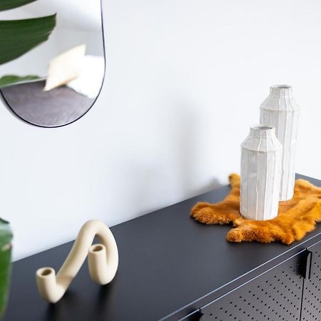 Design-Ferienwohnung In Kelberg Am Nuerburgring: Platz Fuer 6, Kueche, Wifi, Netflix Exterior photo